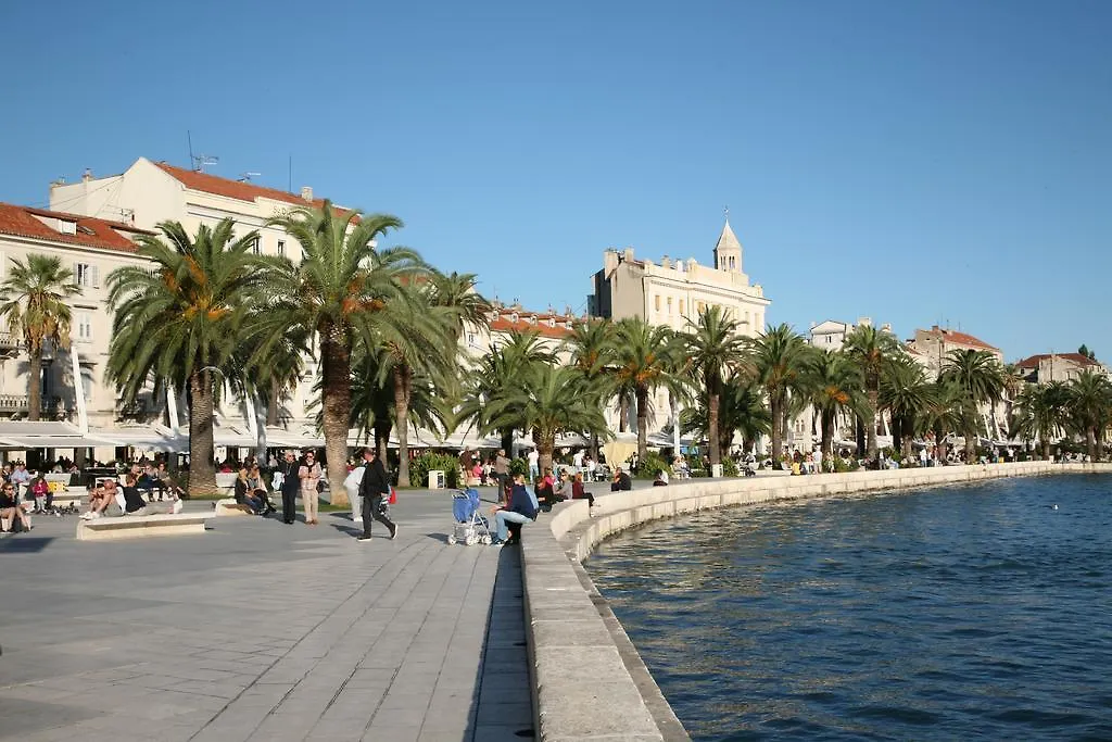 Apartment Bene 21 Split